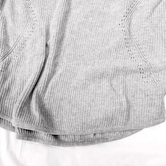 Express V-Neck Lightweight Knit Sweater | Gray | M - Picture 13 of 13